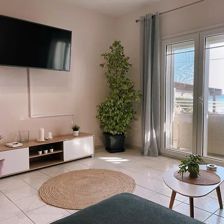 By The Sea Luxury Apartment Nikiti  Exterior photo
