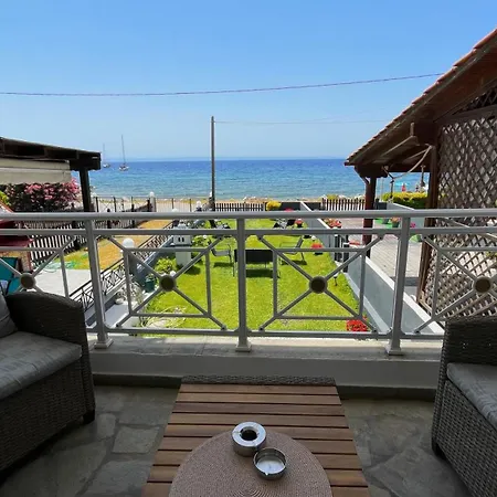 By The Sea Luxury Apartment Nikiti  Exterior photo